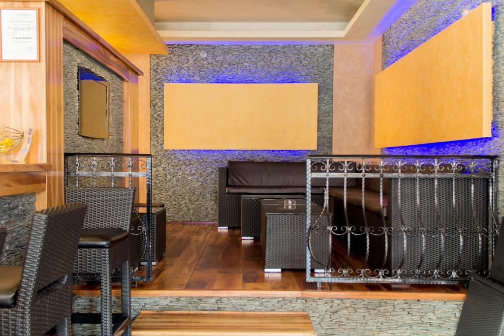 Motel Calypso Травник Экстерьер фото