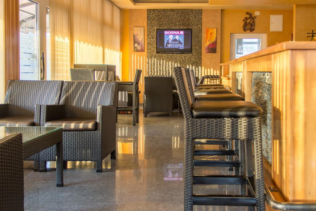 Motel Calypso Травник Экстерьер фото