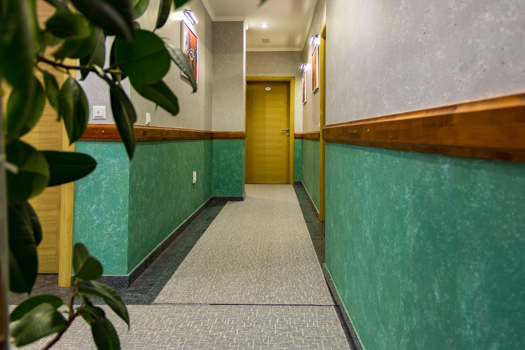 Motel Calypso Травник Экстерьер фото